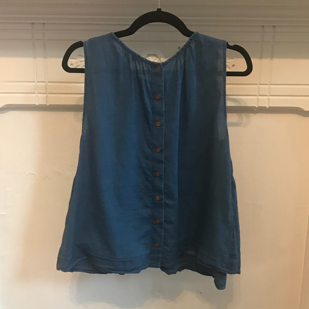 Madewell Denim Button Back Sleeveless Top